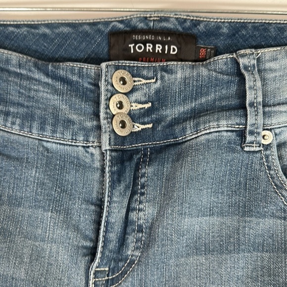 Torrid Light Blue & White Side Stripe Distressed Jeggings Skinny Jeans - Picture 6 of 8